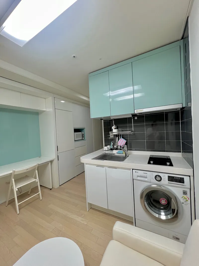 [Dongdaemun, Seoul] Jegi-dong, high-rise view officetel in the immediate vicinity of the subway station 3