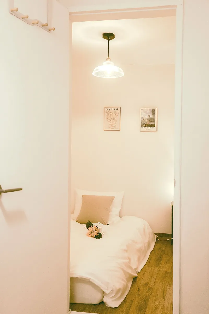 [Mapo, Seoul] 3-minute walk from Ewha Womans University Station, up to 5 people, 3 beds, fully equipped two-room with washing and drying facilities 22