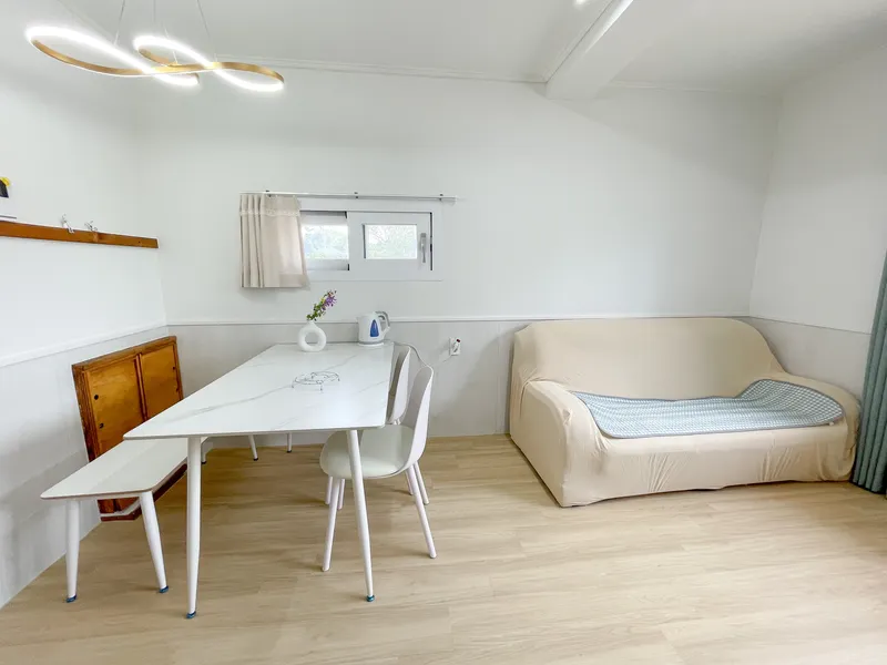[제주 한경] 한적한 마을의 제주느낌 물씬 숙소 #프라이빗 #단독앞마당 4
