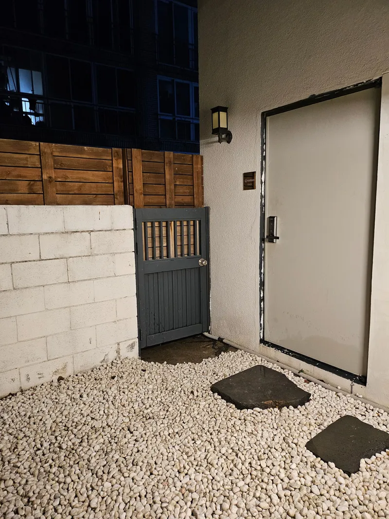 [제주 화북일동] 조용한바닷가 따뜻하고 아늑한 미니멀 한달살기 25