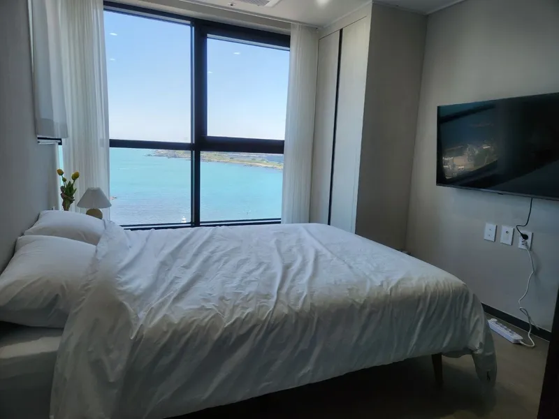 [Gijang, Busan] Full ocean view. Private bathtub. Workcation. Healing. Month-long stay 2