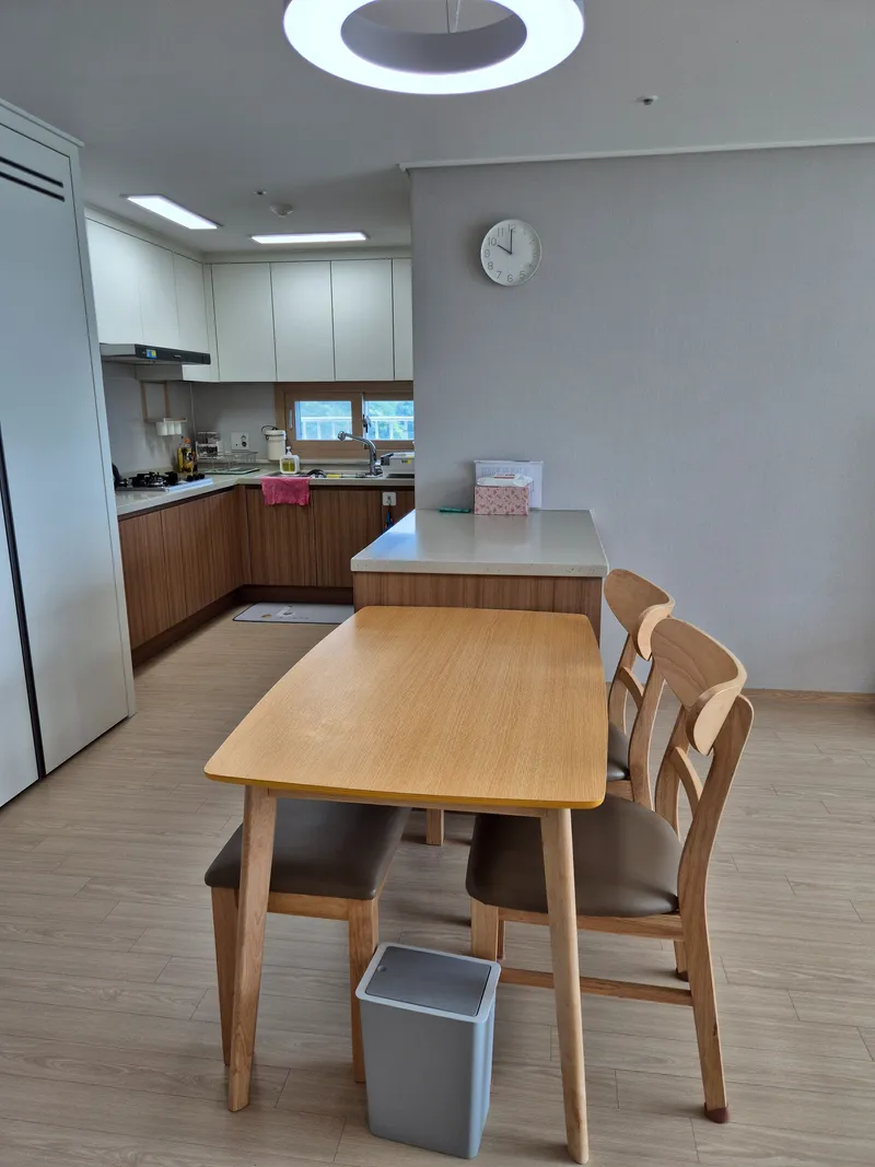 [Gangneung] 3 min walk to Sacheon sea #Sunrise view #Ocean view Newly built apartment 9th floor 11
