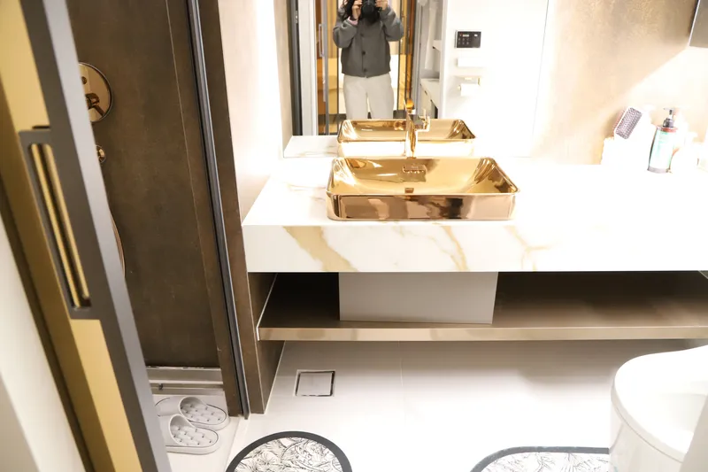 [서울 강남] Luxury Home 강남구청역1분 18
