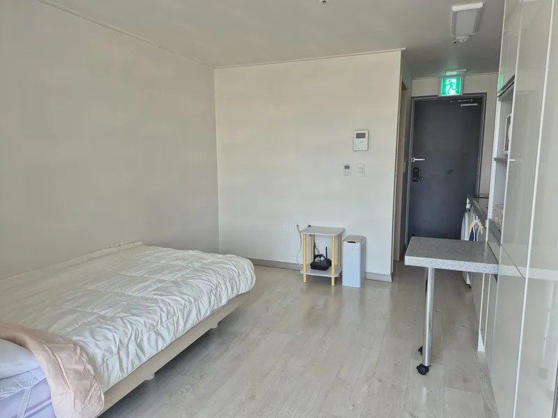 [Uijeongbu] Convenient 2-minute walk officetel with super-close proximity to the subway station and full options 5