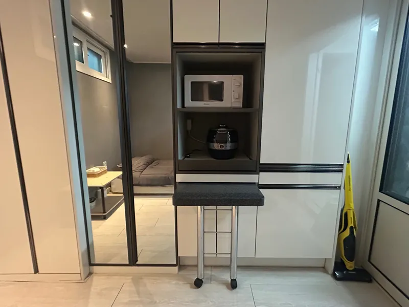 [Gangseo, Seoul] 7-minute walk from Kkachisan Station, fully equipped 3