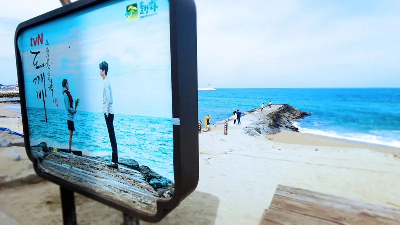 [Gangneung] Jumunjin 12th floor ocean view white room 17