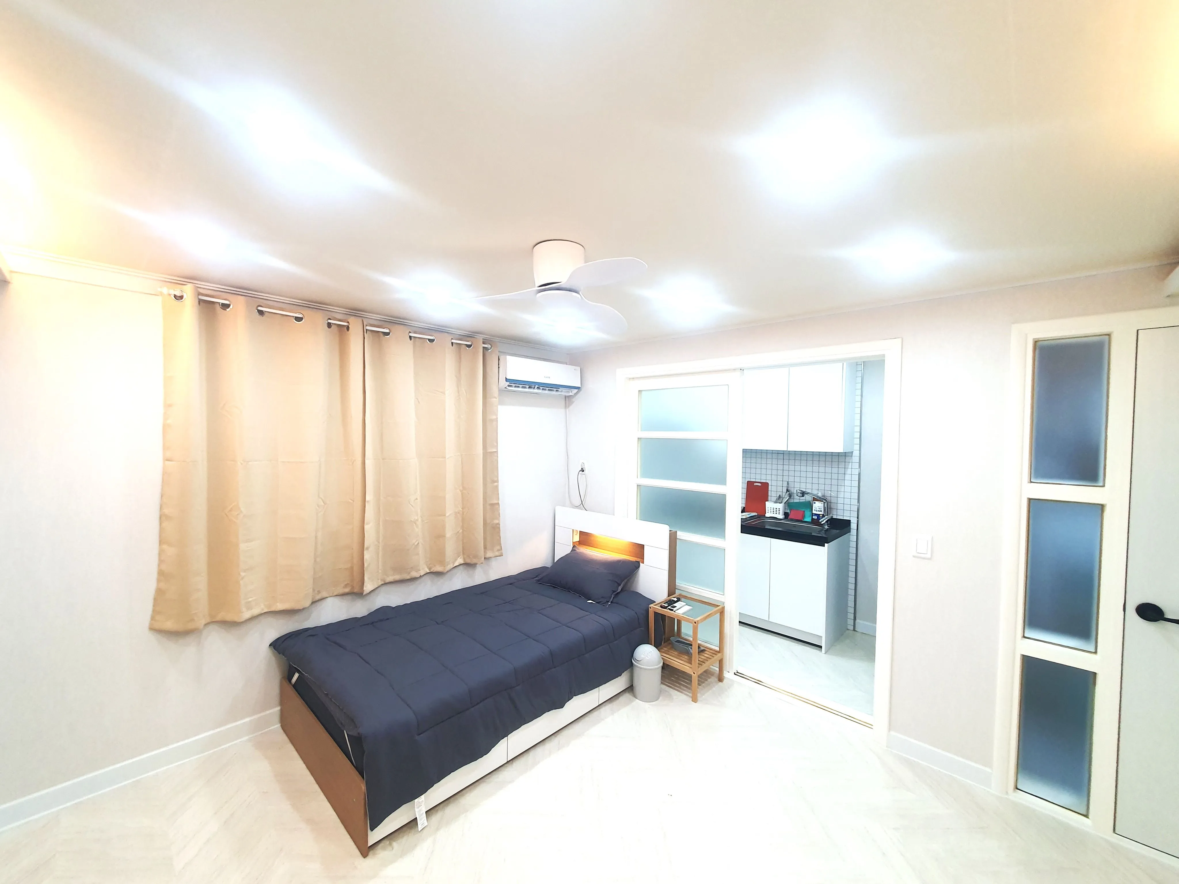 Jinpyeong-dong Renovated One-Bedroom House