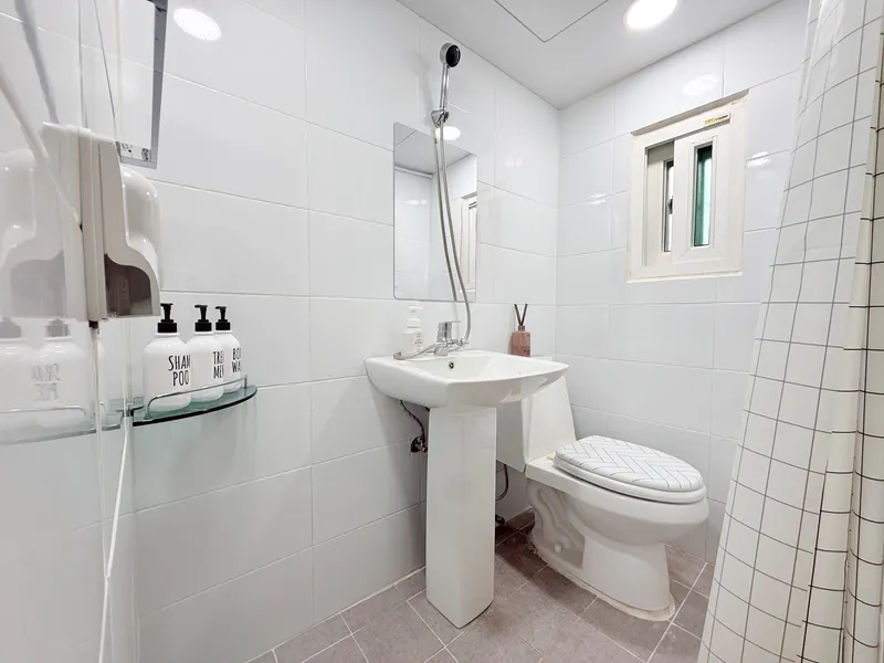 [Guro, Seoul] Fully furnished studio apartment 10 minutes from Gaebong Station 12