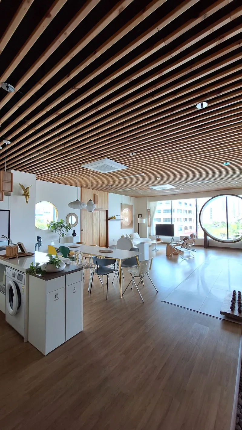 [Buk-gu, Ulsan] A modern restaurant where you can enjoy the ocean view and night city view from the jacuzzi and izakaya bar 26
