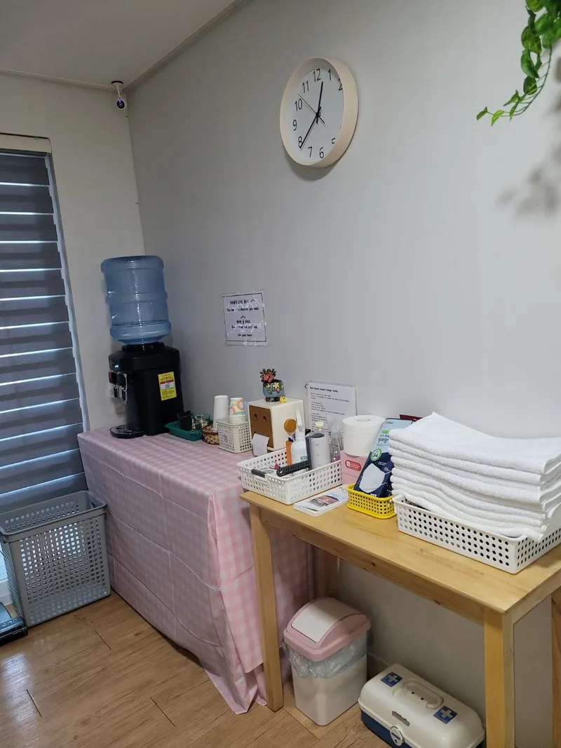 [Yeongjong, Incheon] Double bed studio apartment with elevator and full options near Incheon Airport 13
