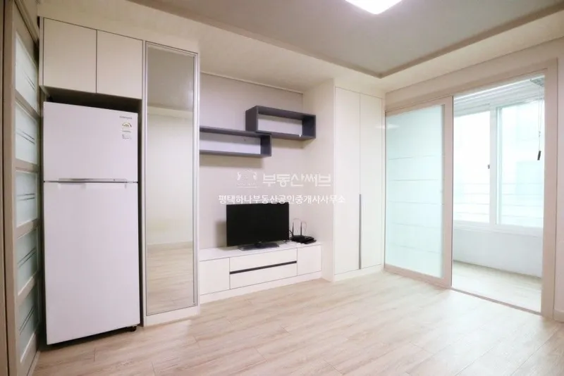 [Pyeongtaek] One-room, 2nd floor, 203, Tongbokcheon, next to Shindae Sports, 15 minutes from Pyeongtaek Station, Shelter 6 2