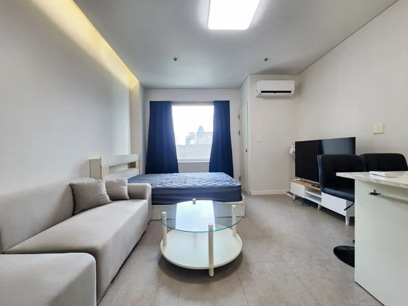 [Gangnam, Seoul] 12th floor of Seolleung Station Officetel 2