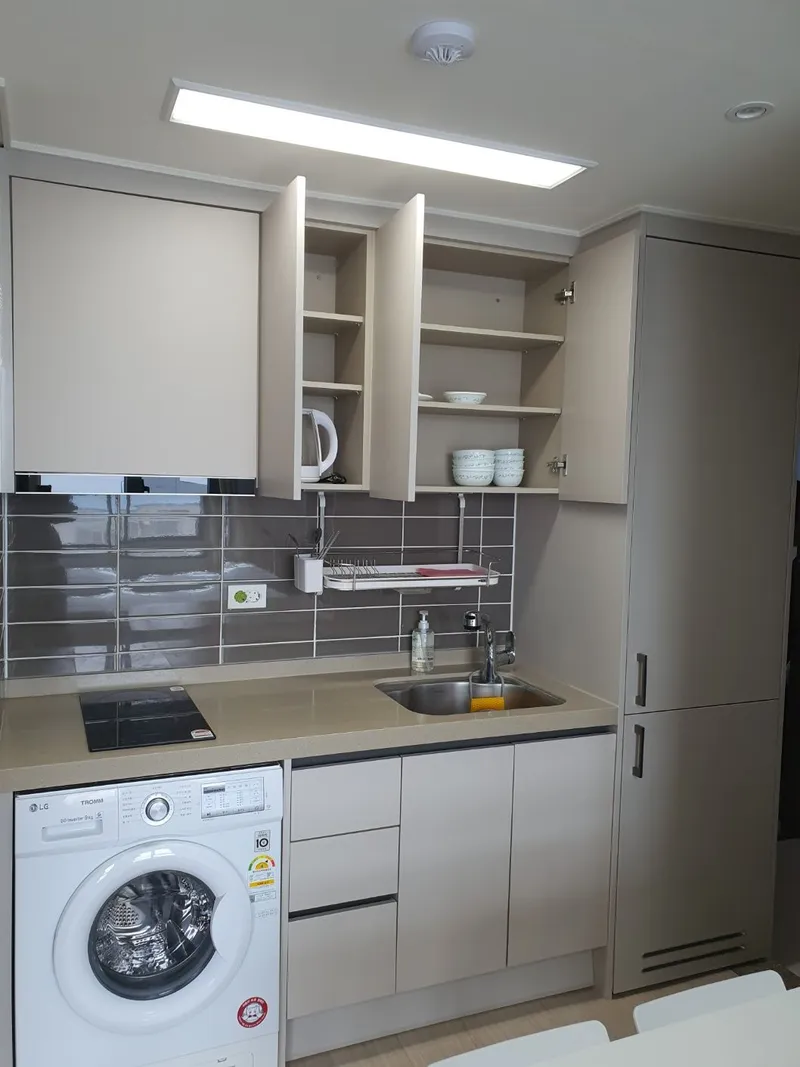 [Donghae] City View, Detached Studio Apartment #611, Near the Beach 7