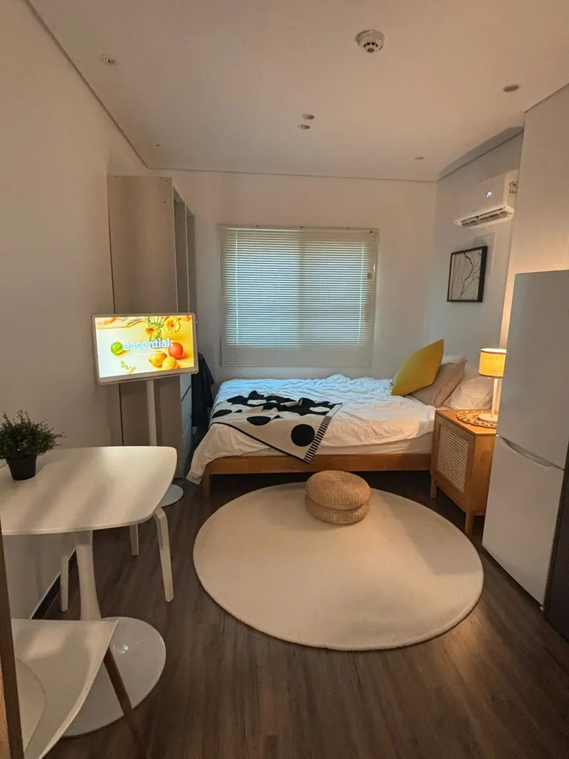 [Yeongdeungpo, Seoul] 2-minute walk from subway lines 2 and 5, newly built, fully-equipped ♡ 13