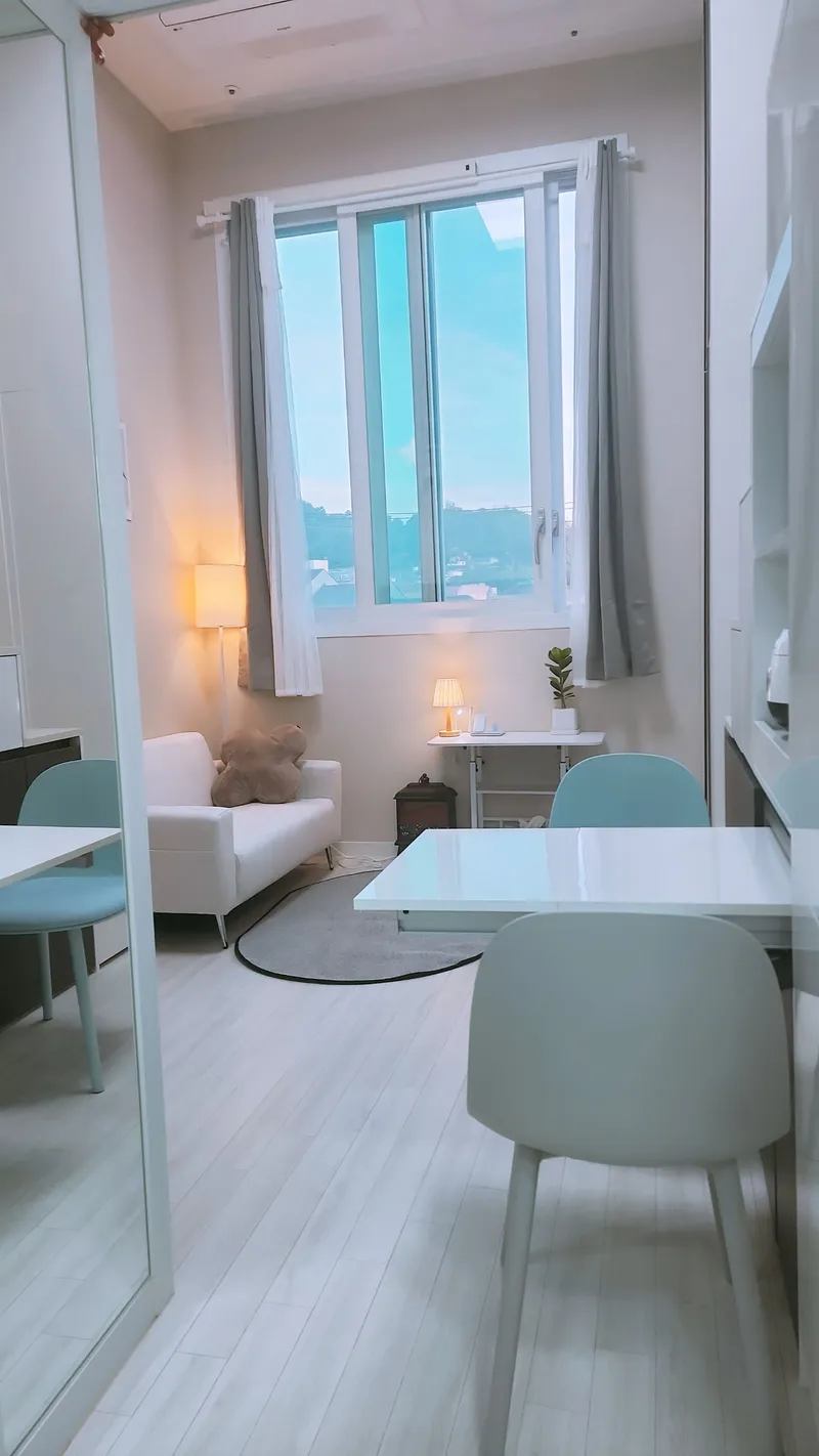 [Guro, Seoul] 1 minute walk from Oryu Station, 20 minutes from Yeouido 2