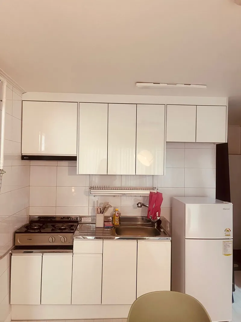 [Gangnam, Seoul] Two-room apartment, 8 minutes walk from Nonhyeon Shinnonhyeon 17