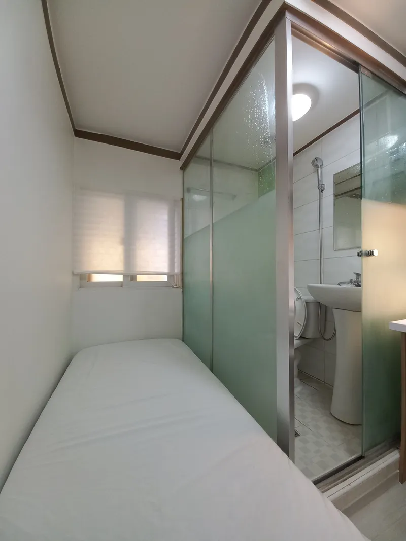 [Seongbuk, Seoul] Line 4 Seongshin Women's University Station Free dryer/External window/Clean accommodation 3