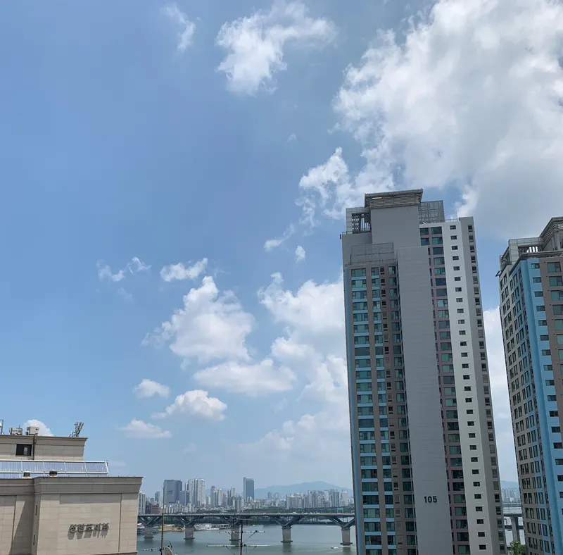 [Gangnam, Seoul] Han River view officetel 5 minutes from Cheongdam Station, near COEX, Jamsil, Gangnam 18