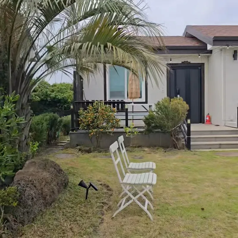 [Hangyeong, Jeju] Jeju Ozen, a sentimental private home on the west coast 18