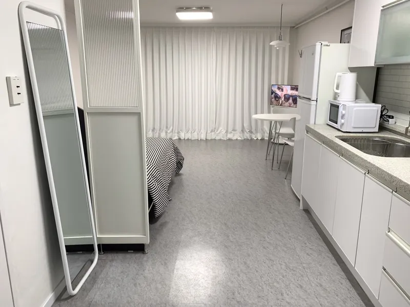 [Seocho, Seoul] Parking available, 4-minute walk from Sinnonhyeon Station 6