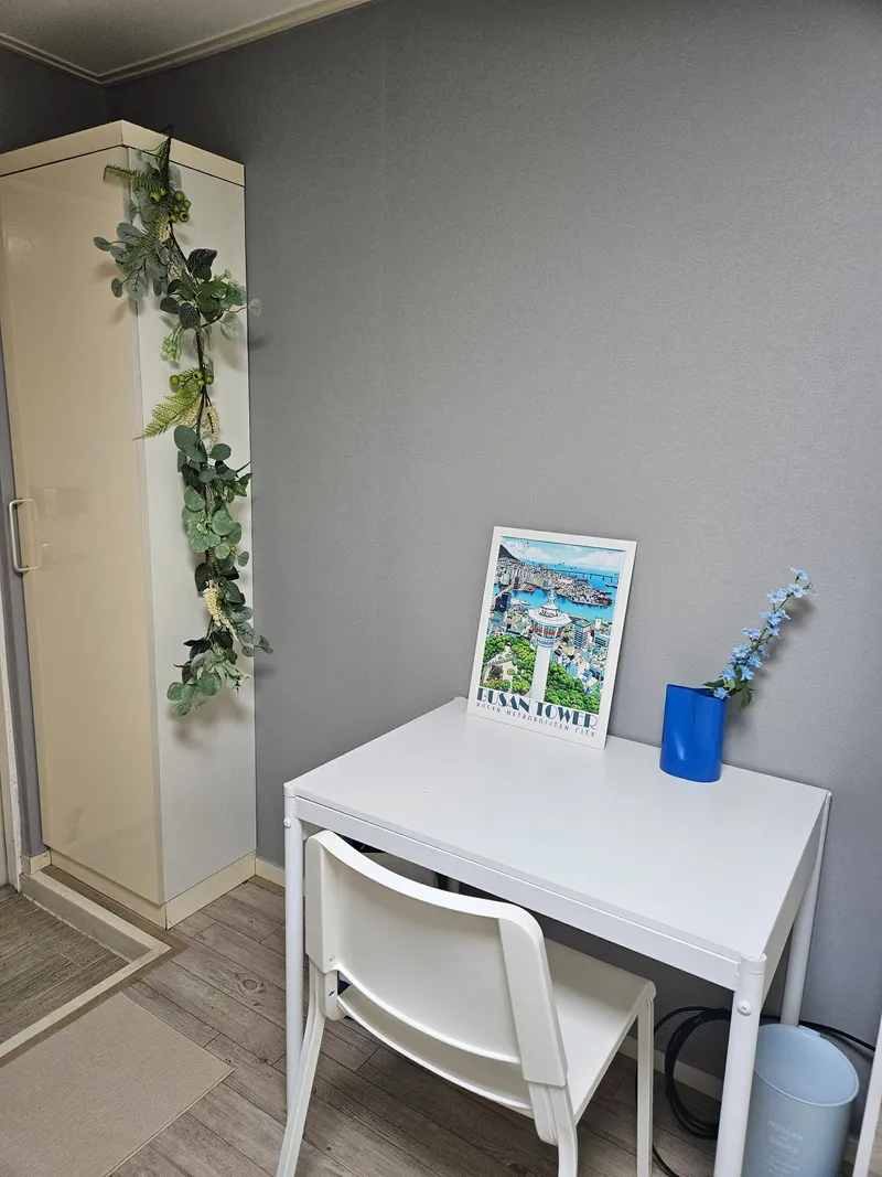 [Jung-gu, Busan] Bukhang View 203, close to Busan Station and Nampo-dong 13