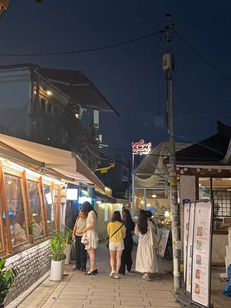 [Jongno, Seoul] Ikseon-dong, Insa-dong, Bukchon, Gyeongbokgung, Jongno 3-ga Station, Namsan Tower 10 minutes away 13