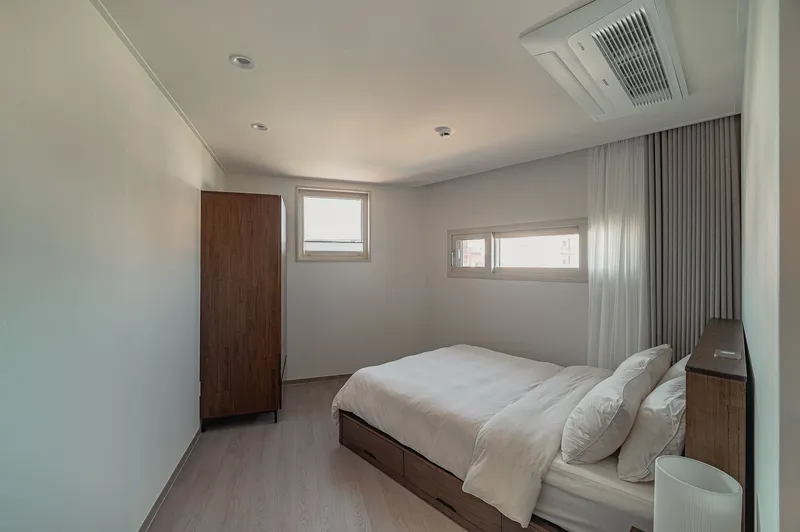 [Daejeong, Seogwipo] Entire 4th floor accommodation with a view of the ocean and Sanbangsan Mountain 11
