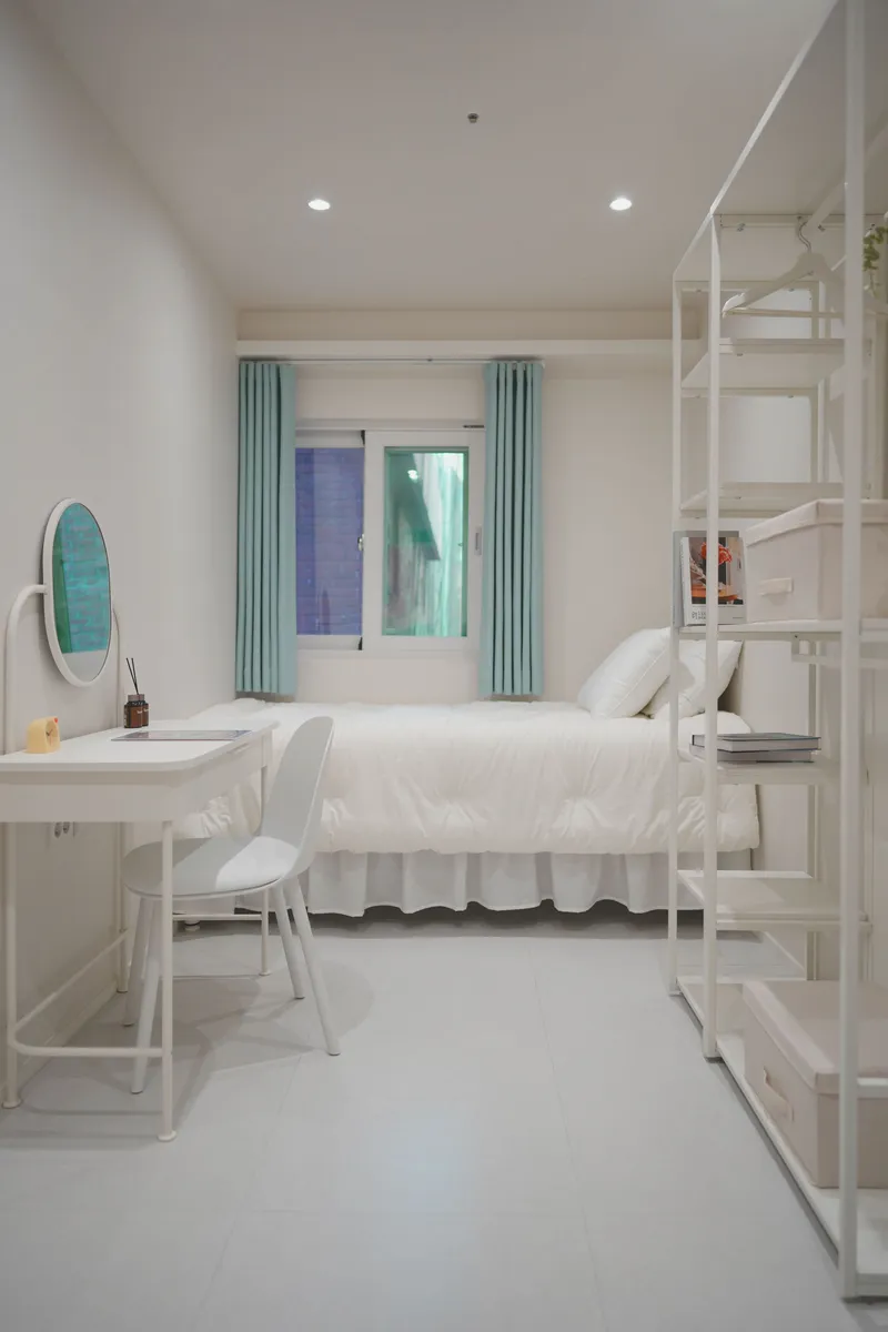[Mapo, Seoul] Private single room at Hongik Univ. entrance station #Women only #Location gangster 4