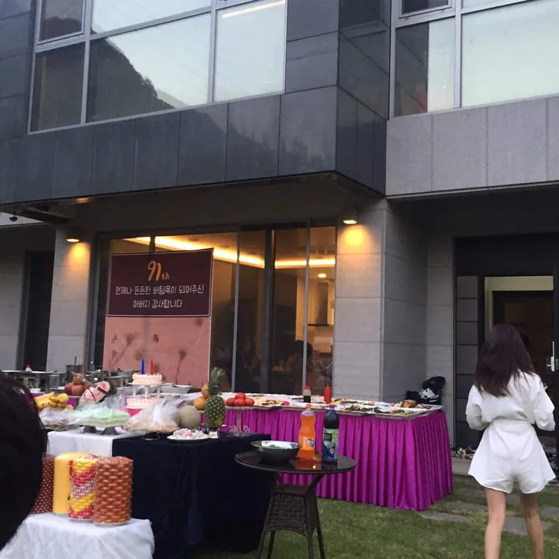 [경남 밀양] 표충사 근교 아름다운 정원과 프라이빗 수영장 고급전원주택 43
