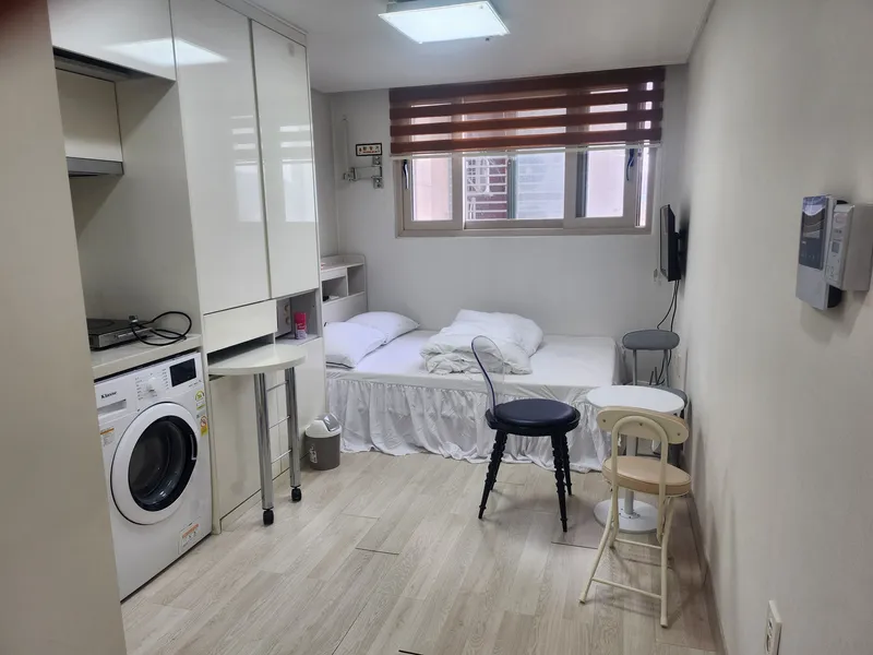 [Suwon][Suwon Paldal] One-room near Suwon Station Rodeo Street 3