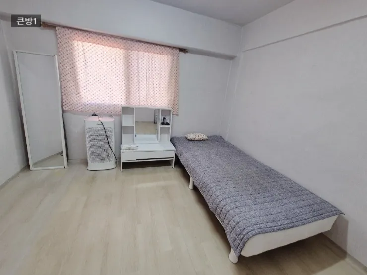 [Gwangjin, Seoul] Women's Retro Sharehouse, South-facing, Quiet, Clean, Remodeled! Excellent Transportation 3