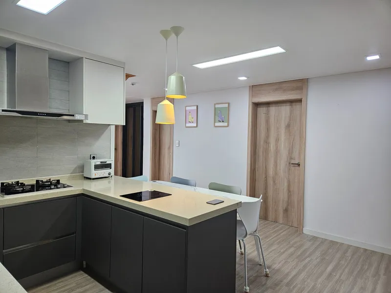 [Seoho-dong, Seogwipo] Three-Room + @ (Attic, Terrace) Ocean View Accommodation 23