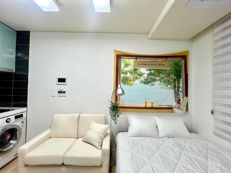 [Dongdaemun, Seoul] Jegi-dong, high-rise view officetel in the immediate vicinity of the subway station 2