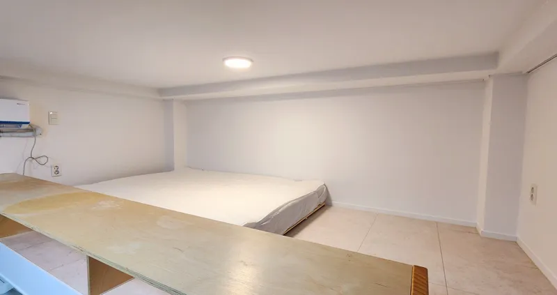 [Cheongju] Naedeok-dong Cheonggujae front duplex one-room 302 4