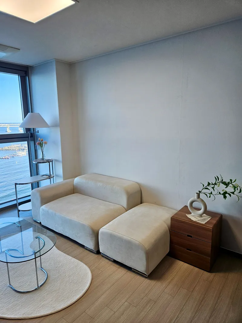 [Suyeong, Busan] Gwangan High-Rise Ocean View & Drone Show Spot & 1-Second Beach 12