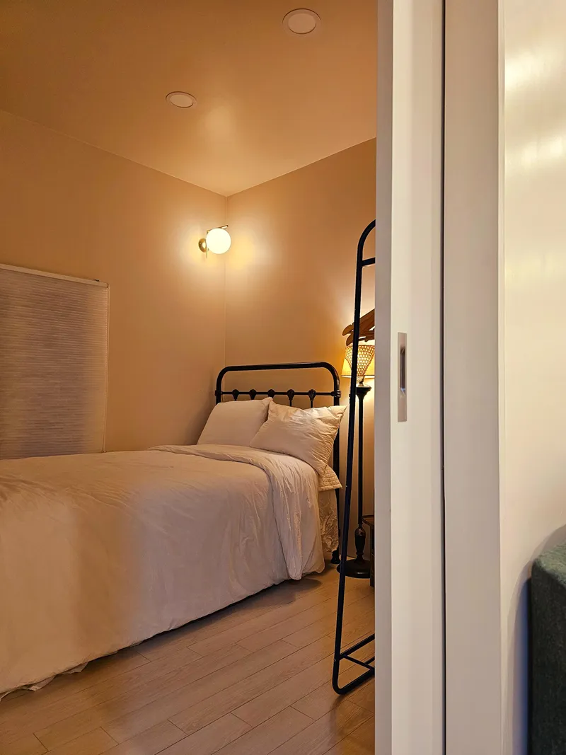 [Namwon, Seogwipo] Family room. Two-room. Private detached house located within the village. Pets allowed. Free guest access. 9