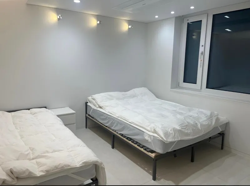 [Mapo, Seoul] 10 minutes by foot from Hongdae and Hapjeong / 10 minutes by car from Sinchon Severance Hospital 13