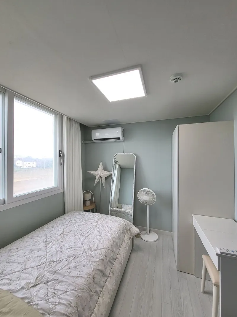 [Aewol, Jeju] A detached townhouse with a jacuzzi overlooking the nearby sea, coastal road 1 22