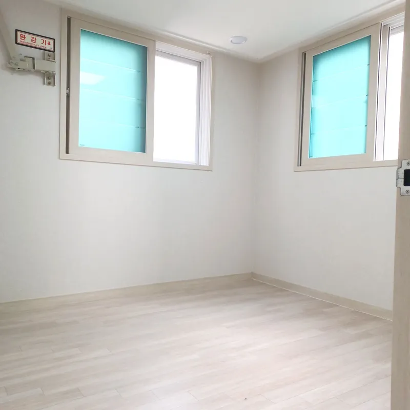 [Gangseo, Seoul] Newly built 3-room apartment, 10 minutes from Hwagok Station, free parking, 7th floor, wide view 2