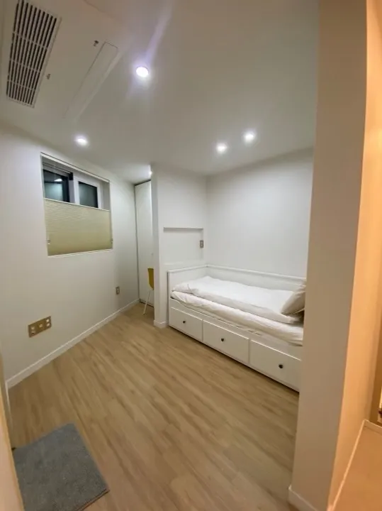[Seongdong, Seoul] A pretty one-room apartment next to Songjeong Embankment Road and Jungnangcheon Stream 21