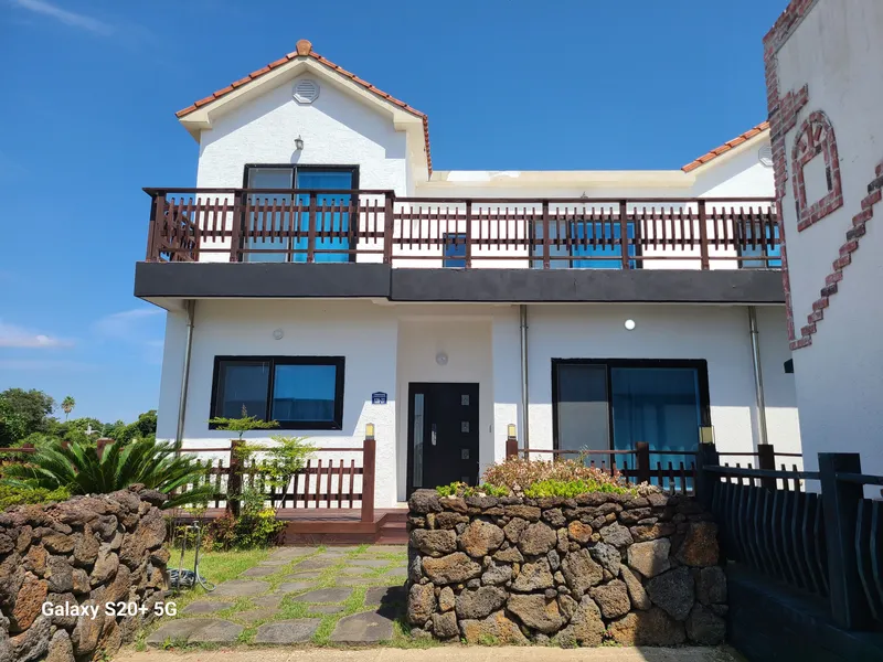 [Andeok, Seogwipo] Ocean view, 2nd floor, detached house next to Sanbangsan Tancheon Hot Springs 24