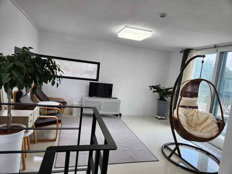 [Hallim, Jeju] Forest-surrounded healing, Geumneung, Hyeopjae, Biangdo, 7 minutes from Mart and Daiso, lawn yard 16