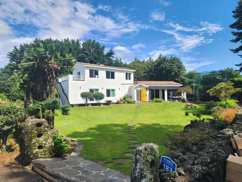 [Aewol, Jeju] A detached house with a beautiful south-facing garden perfect for golf practice. 19