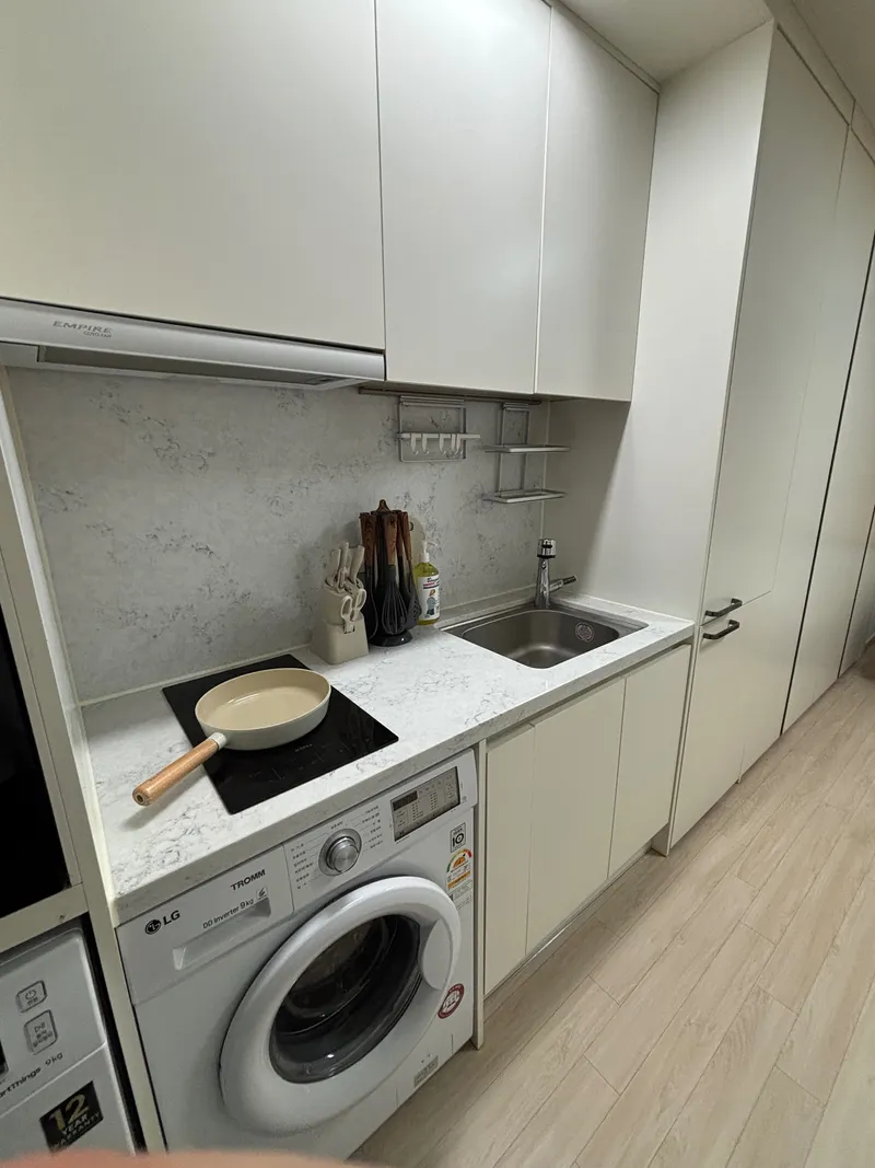 [Gangnam, Seoul][Seoul Samsung] New COEX building 2 minutes from Samsung Station #AirLab 9