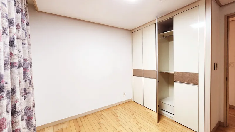 [경기 파주] 운정신도시 아파트#3룸2화#고층#역5분도보 5