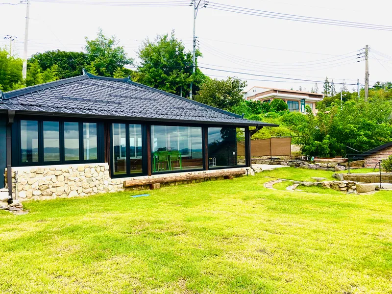 [전북 완주] 만경강이 보이는 넓은 잔디밭 독채 11