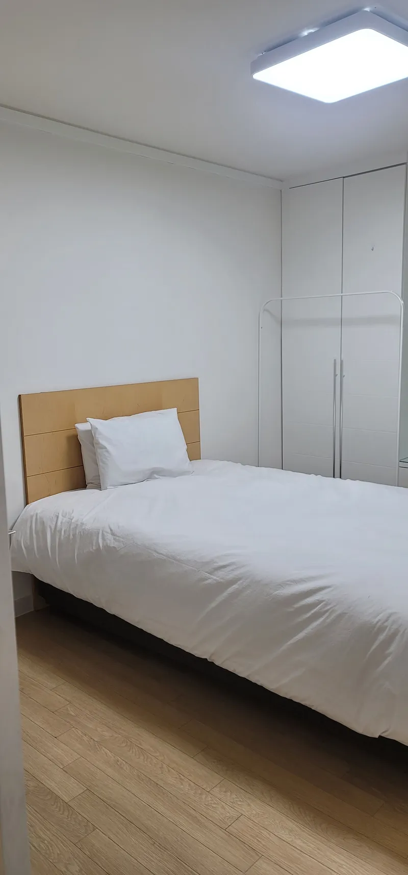 [Seocho, Seoul] 3 min walk from Gangnam Station, 2-room, pet-friendly, Samsung Town View 5