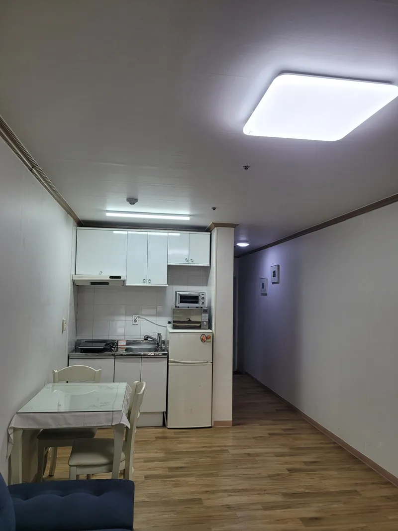 [Suwon][Suwon Yeongtong] Yeongtong Station Street View, Full-Option Officetel 20