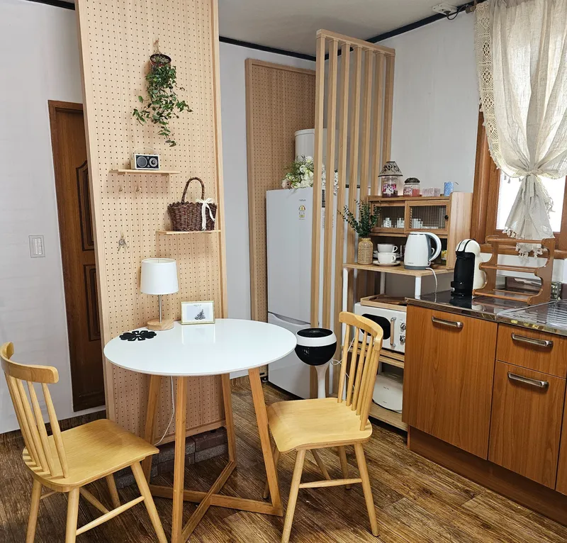 [Dalseong, Daegu] A place where memories stay, emotional house, 2nd floor, Daegu Hwawon Seongseo Hyeonpung 13