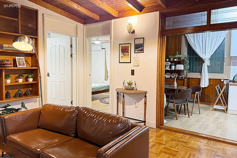 [Samdo 2-dong, Jeju][Jeju Tapdong] Old-fashioned House Vibe, Workcation Detached House, 100 Pyeong Yard, Three-Room 22